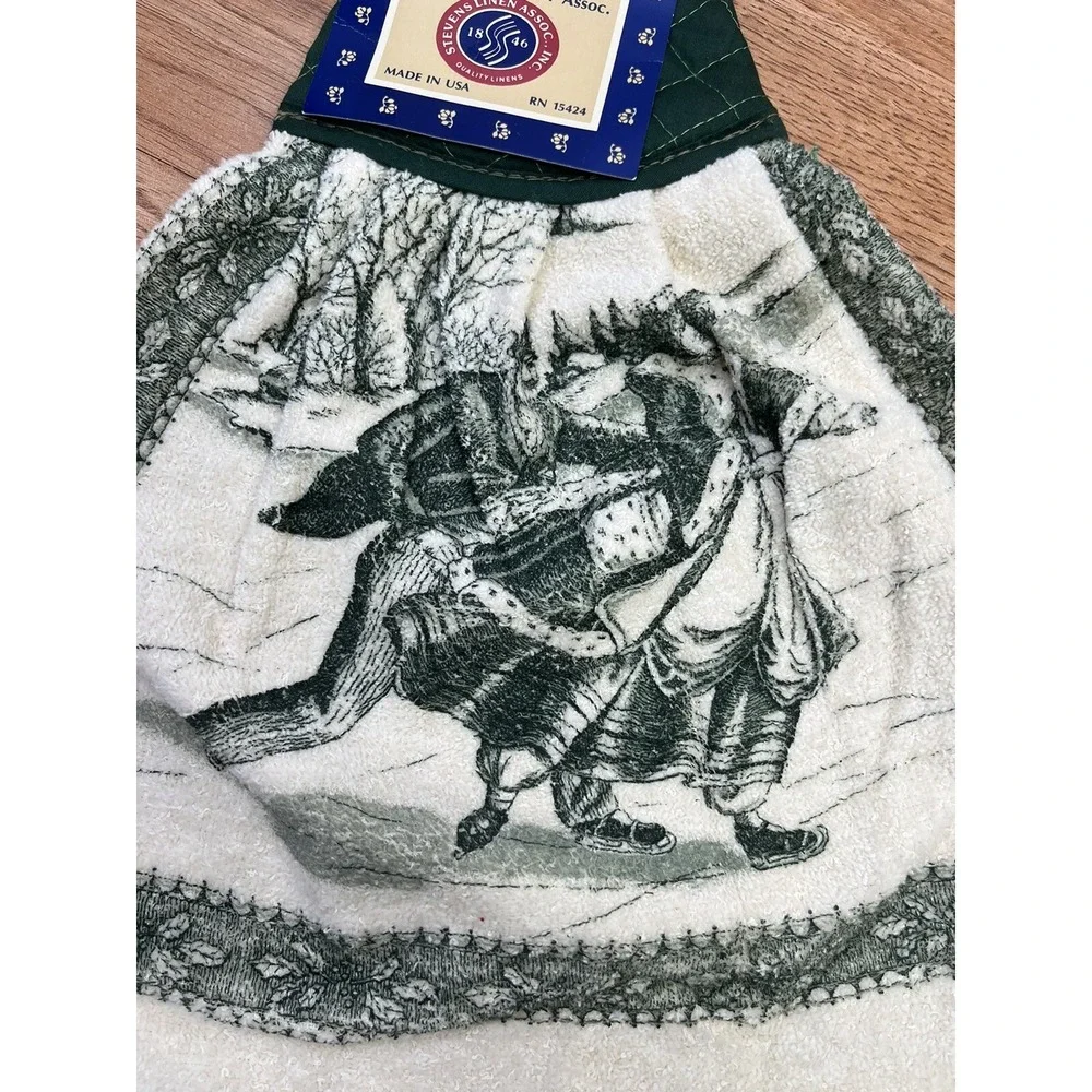 Vintage 3 pc‎ Winter Potholder Dish Towel Set by Stevens NEW